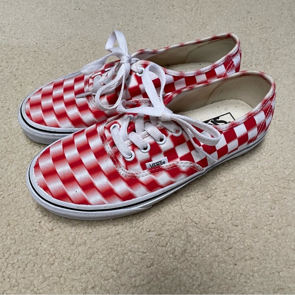 Vans Red White Checkered Shoes - Picture 1 of 5